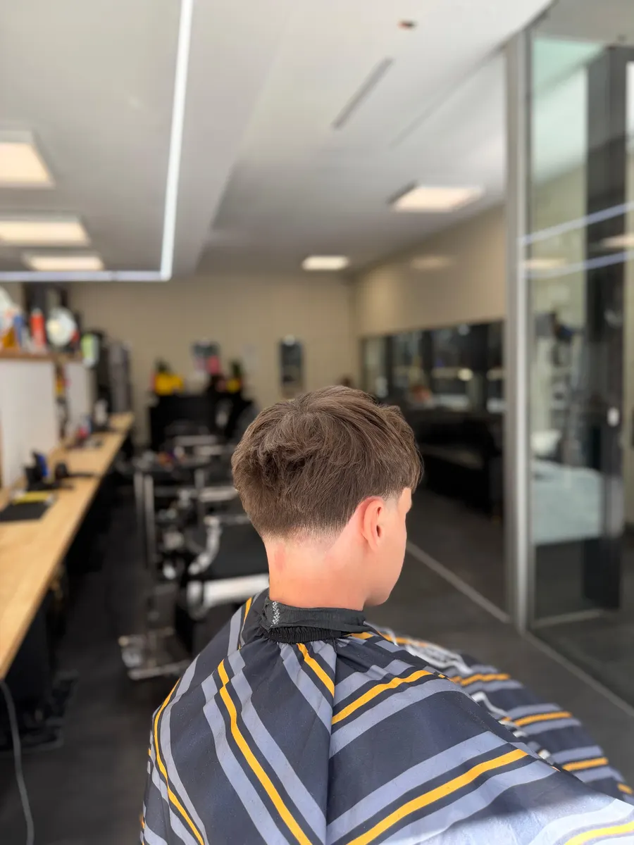 Resultaat herenkapsel bij VIP Hair Lounge barber Leuven